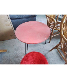 TABLE ROUGE 