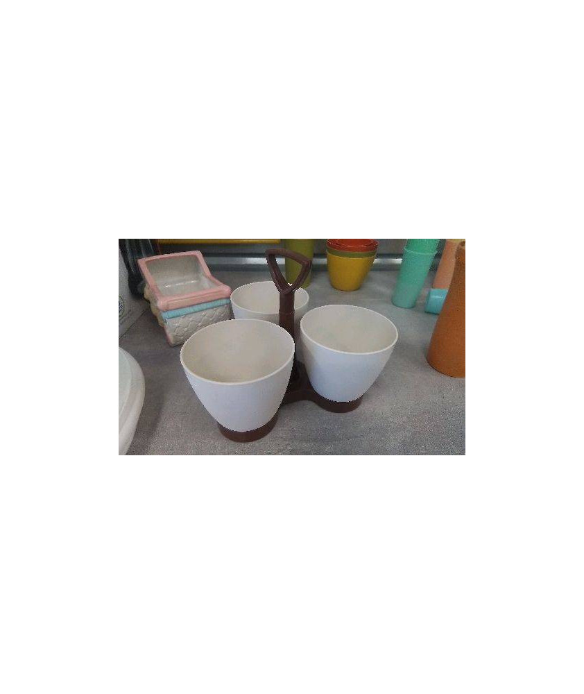 RAMEQUINS TRIPLE TUP 