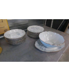 ASSIETTES + PLATS PORCELAINE 