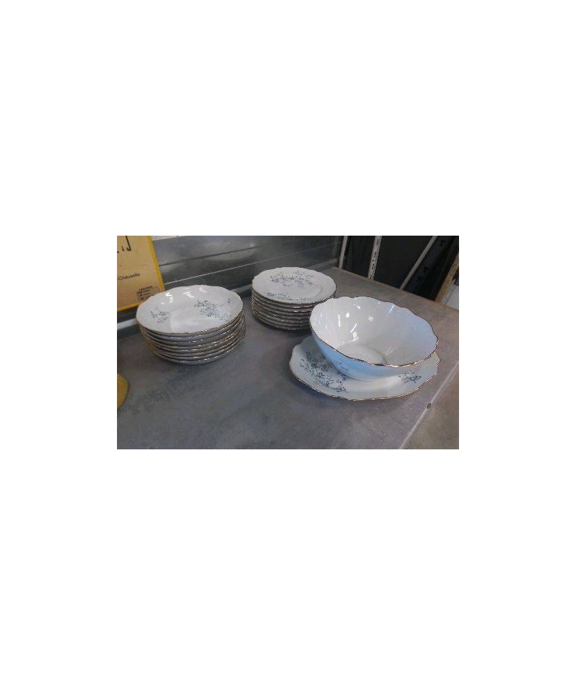 ASSIETTES + PLATS PORCELAINE 