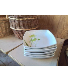 ASSIETTE CARRÉ MOTIF FLORAL 