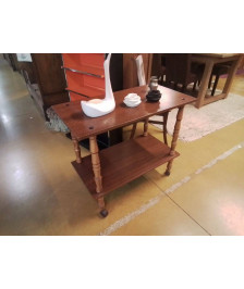 DESSERTE A ROULETTES 