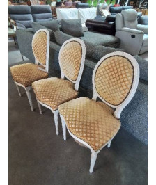 4 CHAISES MÉDAILLON BOIS ÉCRU CAPITONNÉ TISSU OCRE STYLE LOUIS XVI EN L ETAT