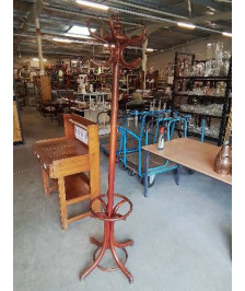 PERROQUET BOIS COURBÉ MILIEU XXE 