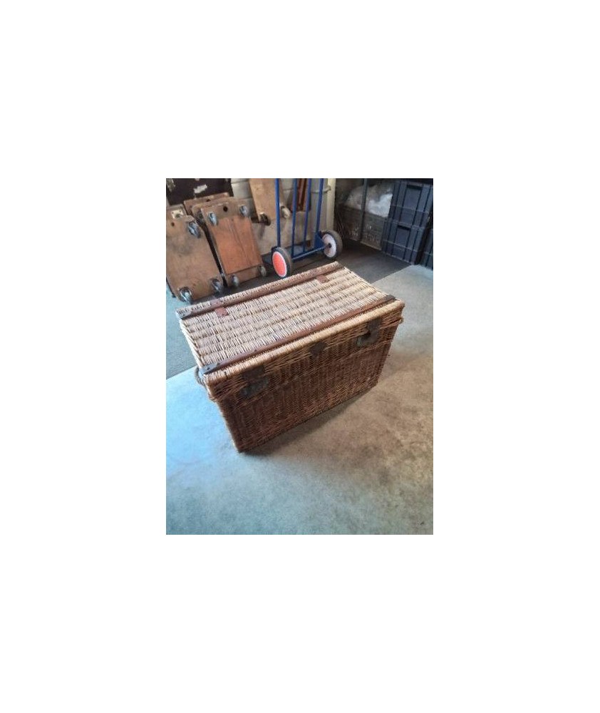 MALLE RECTANGULAIRE VANNERIE 