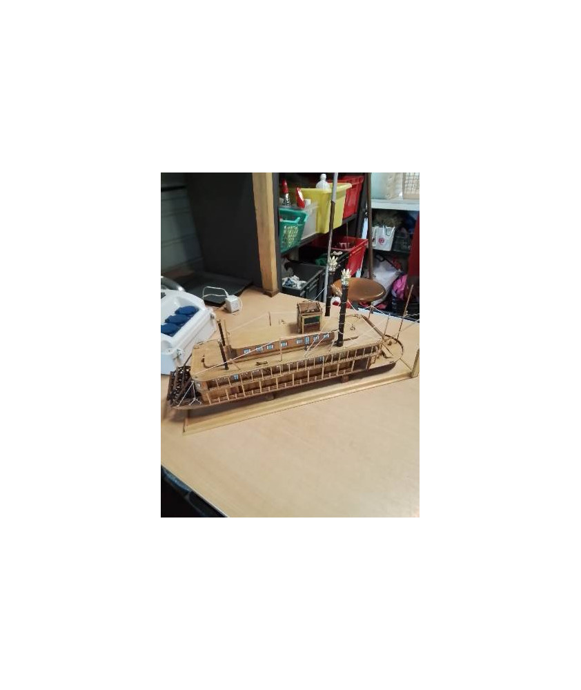 MAQUETTE BATEAU A VAPEUR BOIS RIVER’S QUEEN
