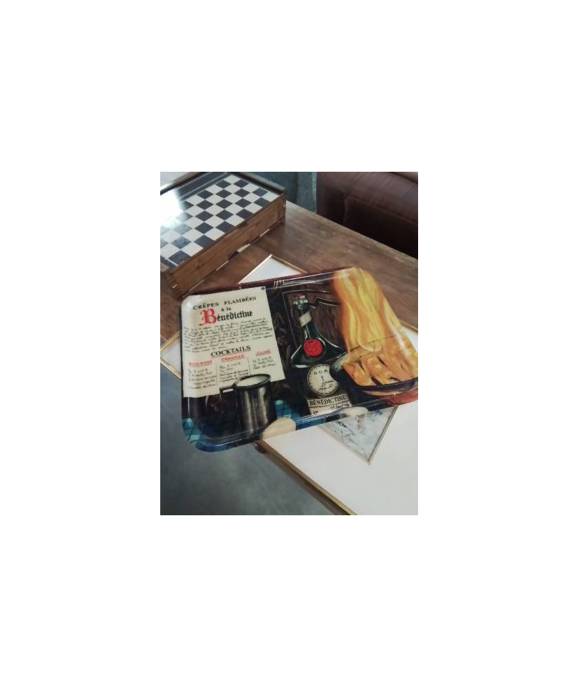 PLATEAU DE SERVICE PUBLICITAIRE CRÊPES FLAMBÉES A LA BENEDICTINE DÉBUT XXE