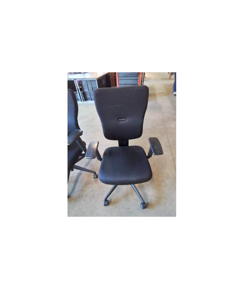 FAUTEUIL DE BUREAU A ROULETTES RÉSINE ET TISSU NOIR STEELCASE