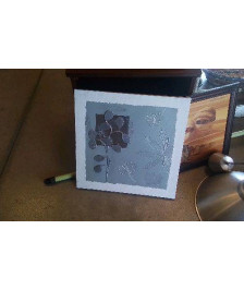 TOILE CARREE BLANCHE GRISE