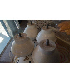 PIED DE MEUBLE LE LOT