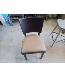 CHAISE BOIS ET SIMILICUIR 