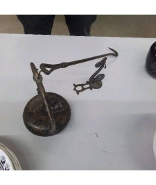 LAMPE A HUILE AVEC SUPPORT