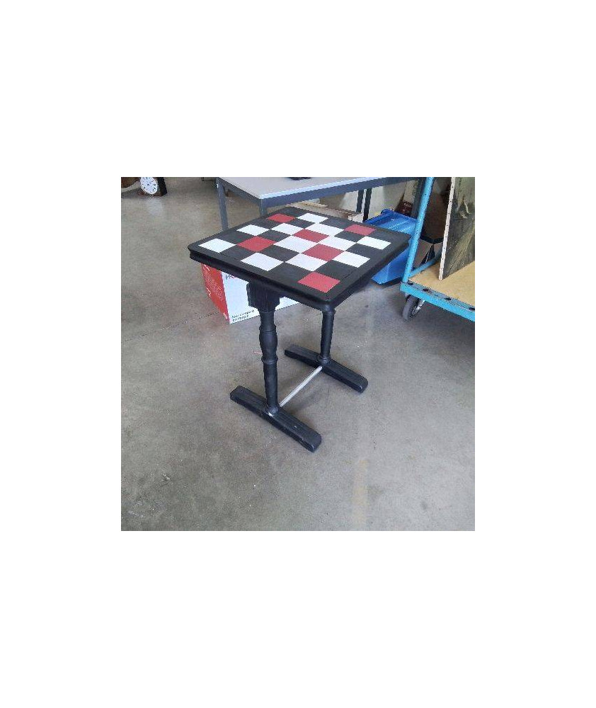 TABLE DE BISTROT RELOOKÉE