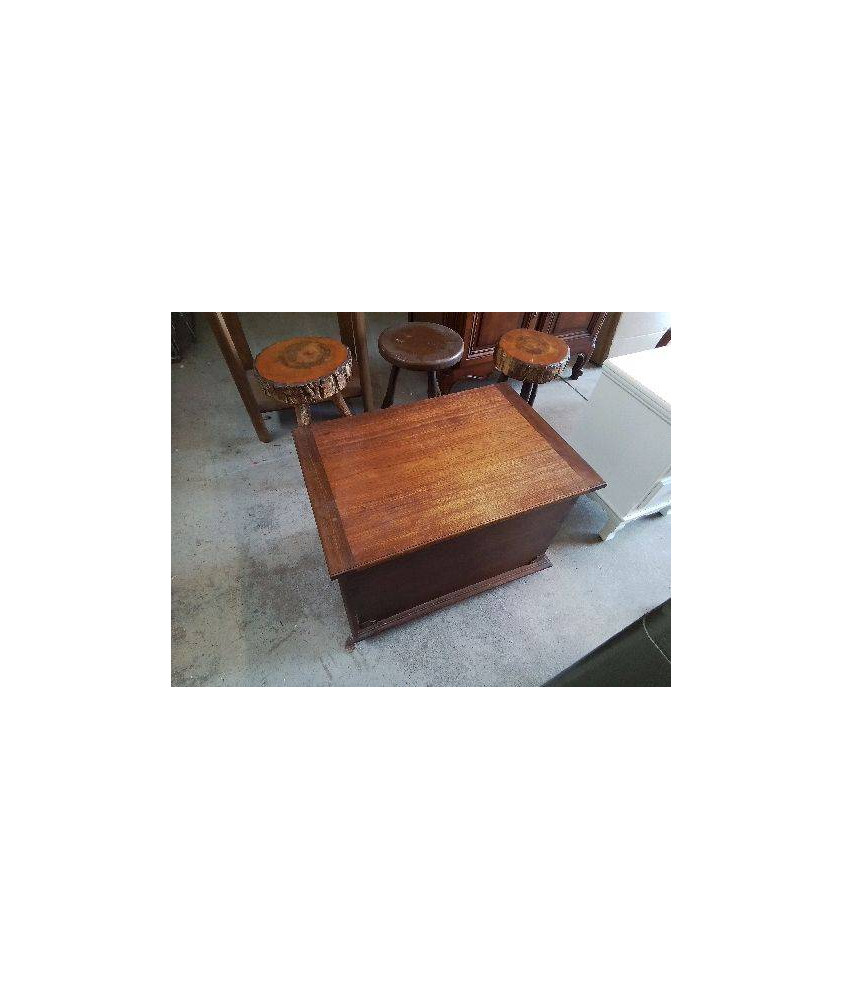 COFFRE EN BOIS