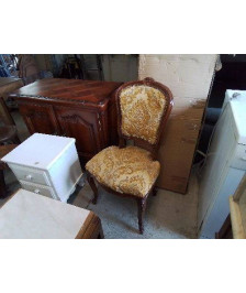 CHAISE TAPISSÉE 