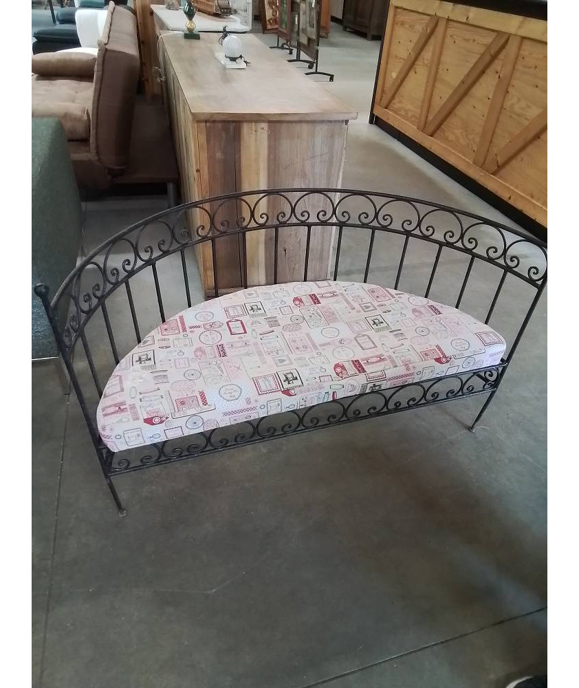 BANQUETTE FER FORGÉ DOSSIER ARRONDIE ASSISE CAPITONNÉ TISSU ECRU ROSE