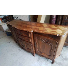 ENFILADE STYLE REGENCE