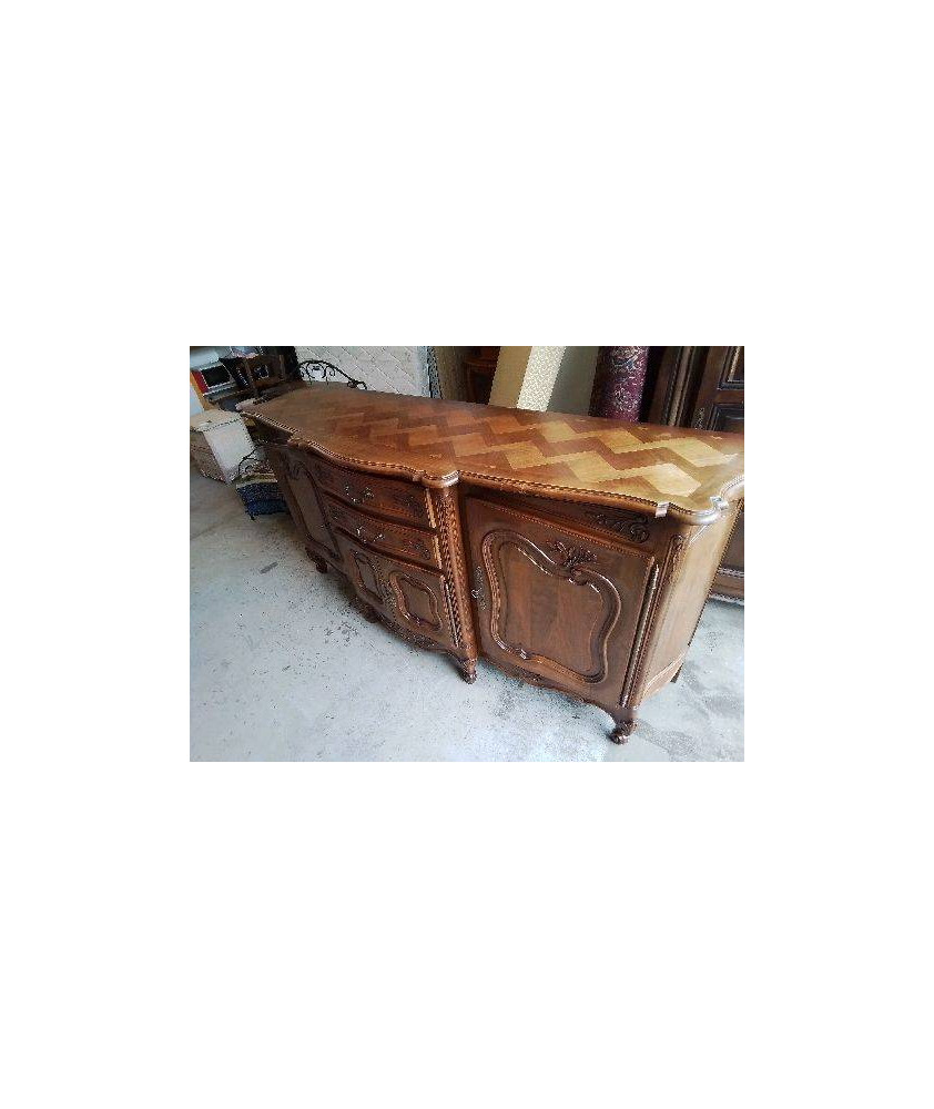 ENFILADE STYLE REGENCE