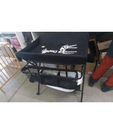 TABLE A LANGER + BAIGNOIRE ( EN L’ETAT)