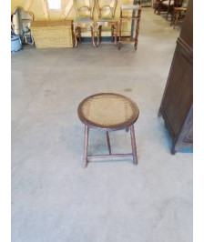 TABOURET BOIS CANNÉ A ENTRETOISE 