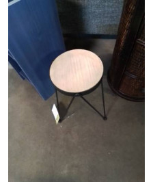 PORTE PLANTE ROND PIÈTEMENT MÉTAL NOIR DESSUS BOIS CLAIR