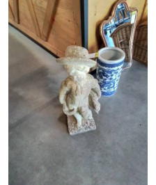 STATUE DE JARDIN JEUNE GARÇON PIERRE RECONSTITUÉE 72CM