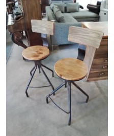 PAIRE DE TABOURETS DE BAR A VIS PIÈTEMENT MÉTAL MARRON ASSISE ET DOSSIER BOIS CLP TRADING GMBH