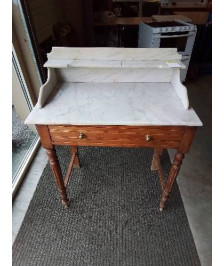 TABLE DE TOILETTE BOIS CLAIR DESSUS MARBRE BLANC EN L\'ÉTAT 1 TIROIR