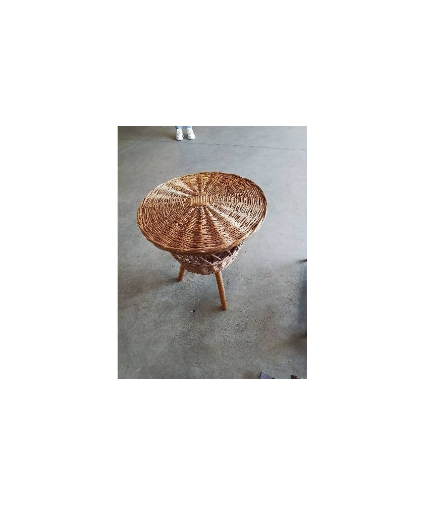 TRAVAILLEUSE TRIPODE ROTIN ET VANNERIE 