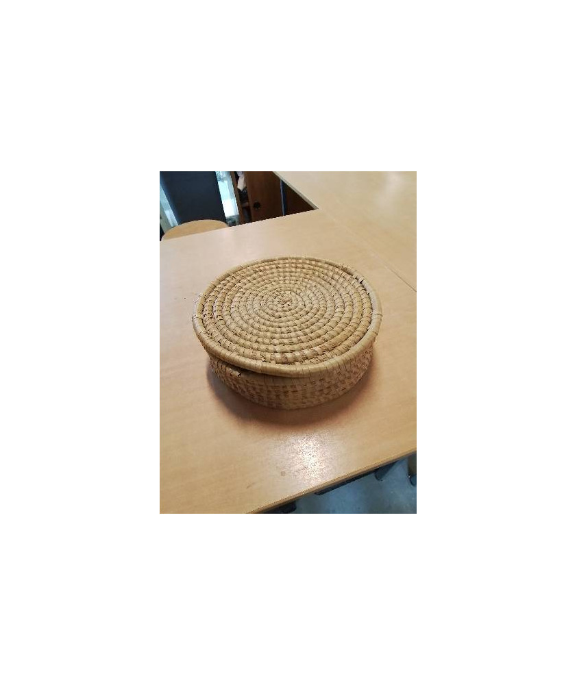 CORBEILLE RONDE AVEC COUVERCLE VANNERIE 