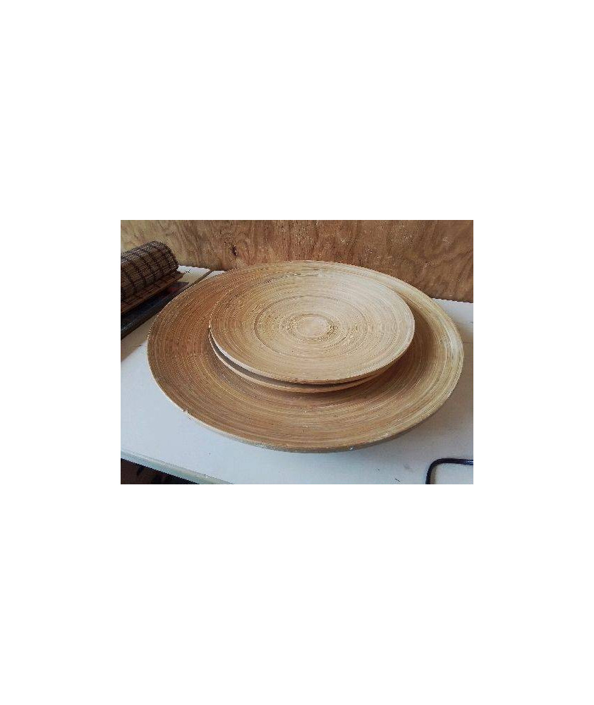 LOT DE 3 PLATS EN BAMBOU 