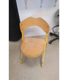 CHAISE ÉCOLIER EN L’ETAT