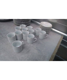 TASSES BLANCHES DOREES 