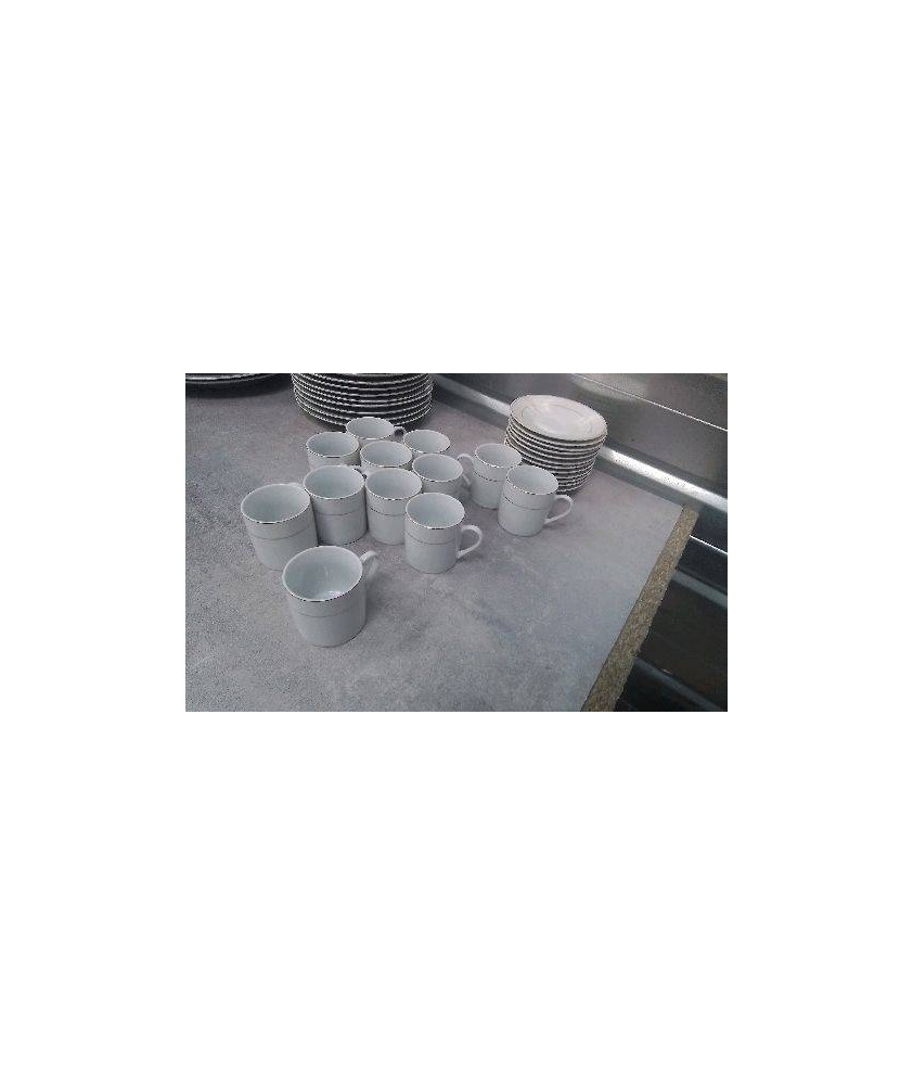 TASSES BLANCHES DOREES 