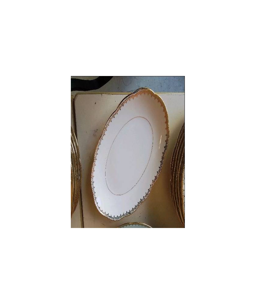 RAVIER AVEC BORDURE DORÉ 