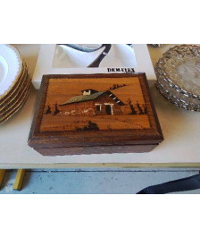 PETIT COFFRET EN BOIS