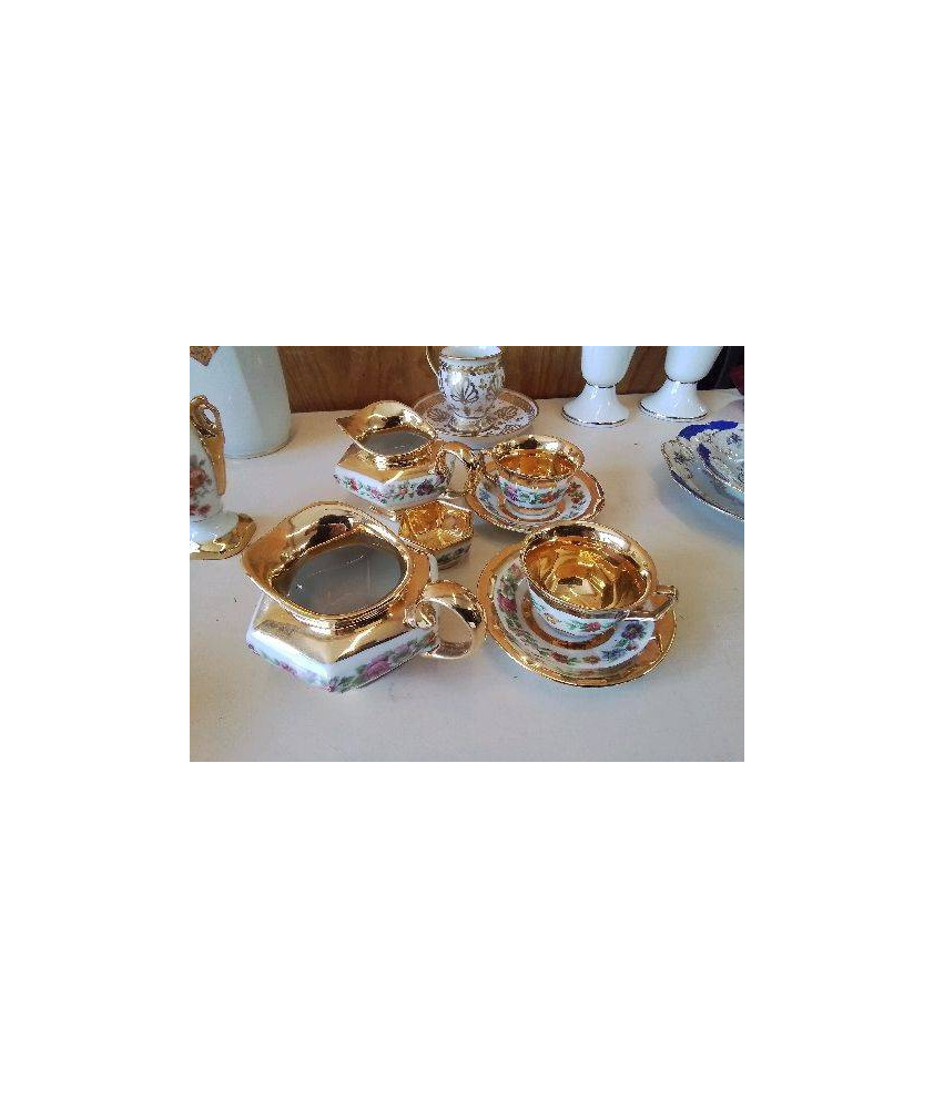 PETITE DINETTE LIMOGES DORÉ