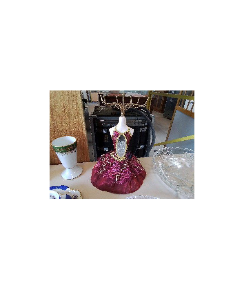 PORTE BIJOUX MANEQUIN 