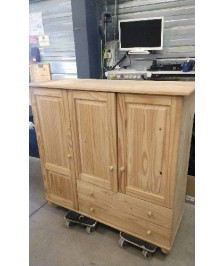 MEUBLE PIN BRUT - 3 PORTES 2 TIROIRS / EN L’ETAT
