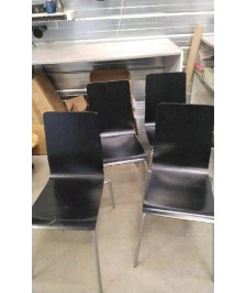 CHAISE NOIRE EN L’ETAT