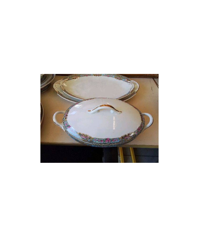 SOUPIÈRE PORCELAINE MOTIF FLORAL 