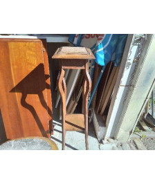 SELETTE HAUTE DESSUS DE MARBRE 