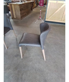 4 CHAISES KAROL ALF DAFRE ITALIE ASSISE ET DOSSIER CUIR TAUPE PIEDS BOIS CLAIR 