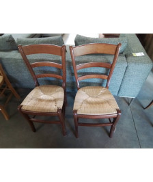 PAIRE DE CHAISES BOIS PAILLÉ DOSSIER INCURVÉ A 3 BARREAUX