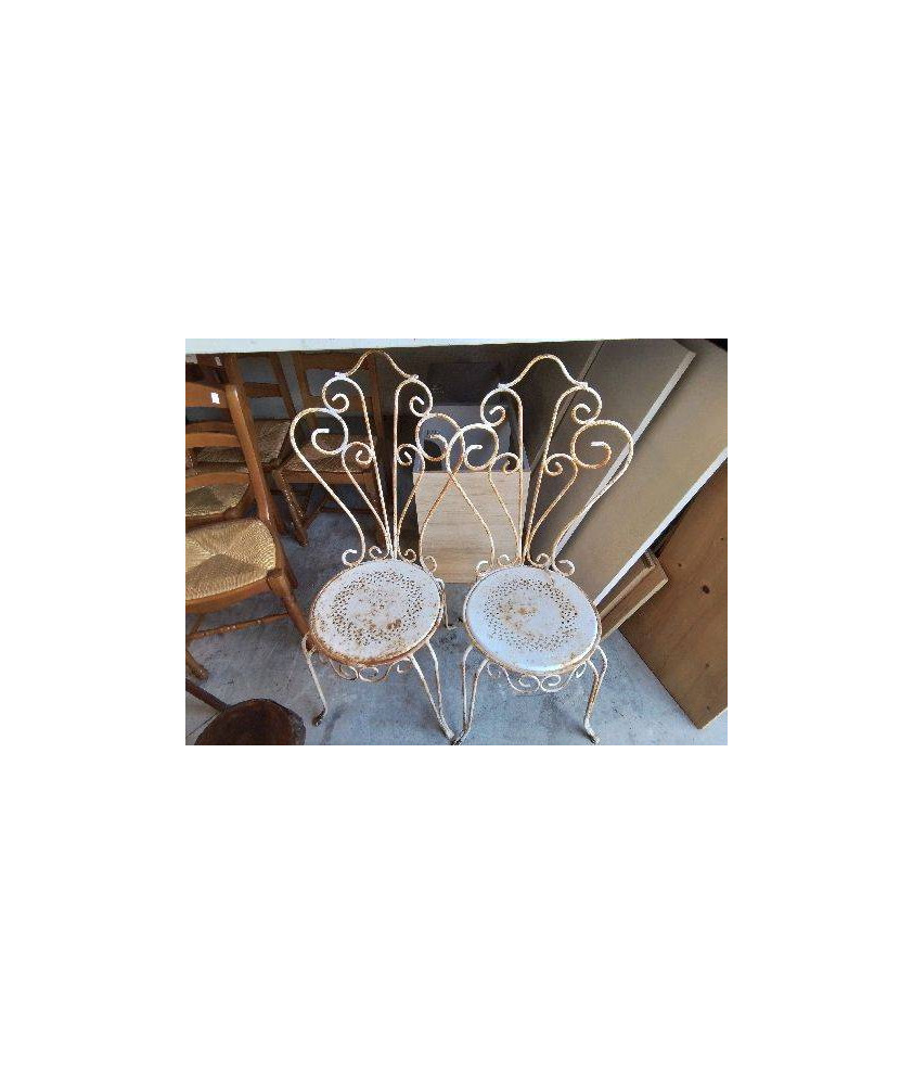 CHAISE D’EXTERIEUR EN FER 