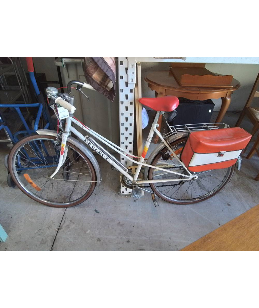 VELO PEUGEOT AVEC SACOCHE
