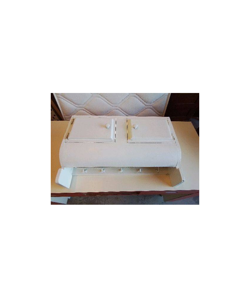 PETIT MEUBLE A SUSPENDRE TYPE MADO