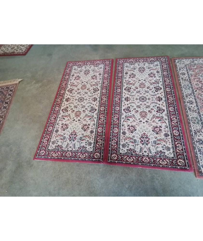 TAPIS ECRU ROUGE VERT 64X135