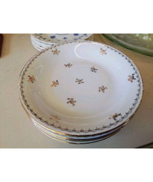 LOT DE 4 ASSIETTES CREUSES EN PORCELAINE 