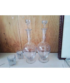 CARAFE EN CRISTAL CISELÉ 